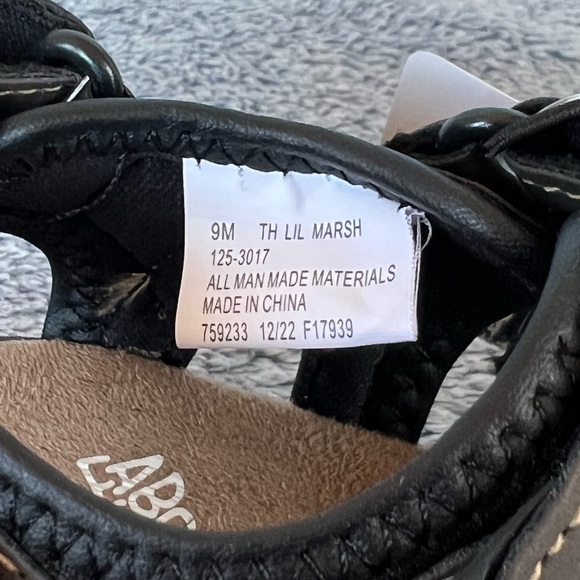 Strap sandals - Picture 9 of 9